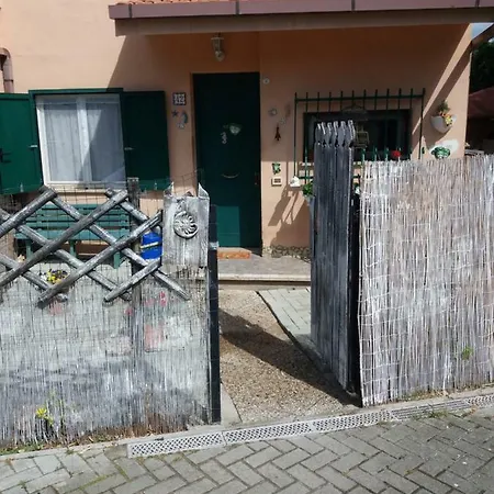 Konukevi La Rosa Blu